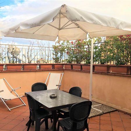 Case Vacanze " Il Duomo" Napoli Экстерьер фото